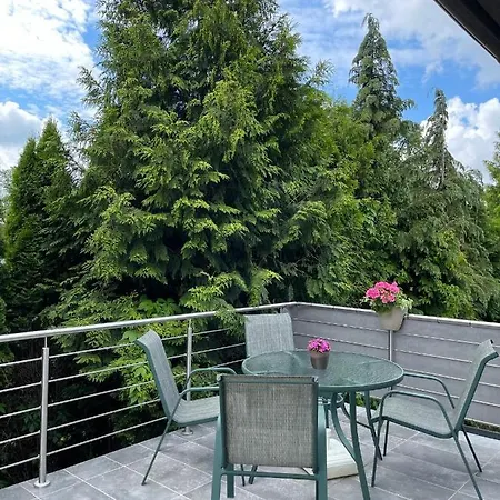 Apartment Komfortowe Mieszkanie Z Antresola I Tarasem